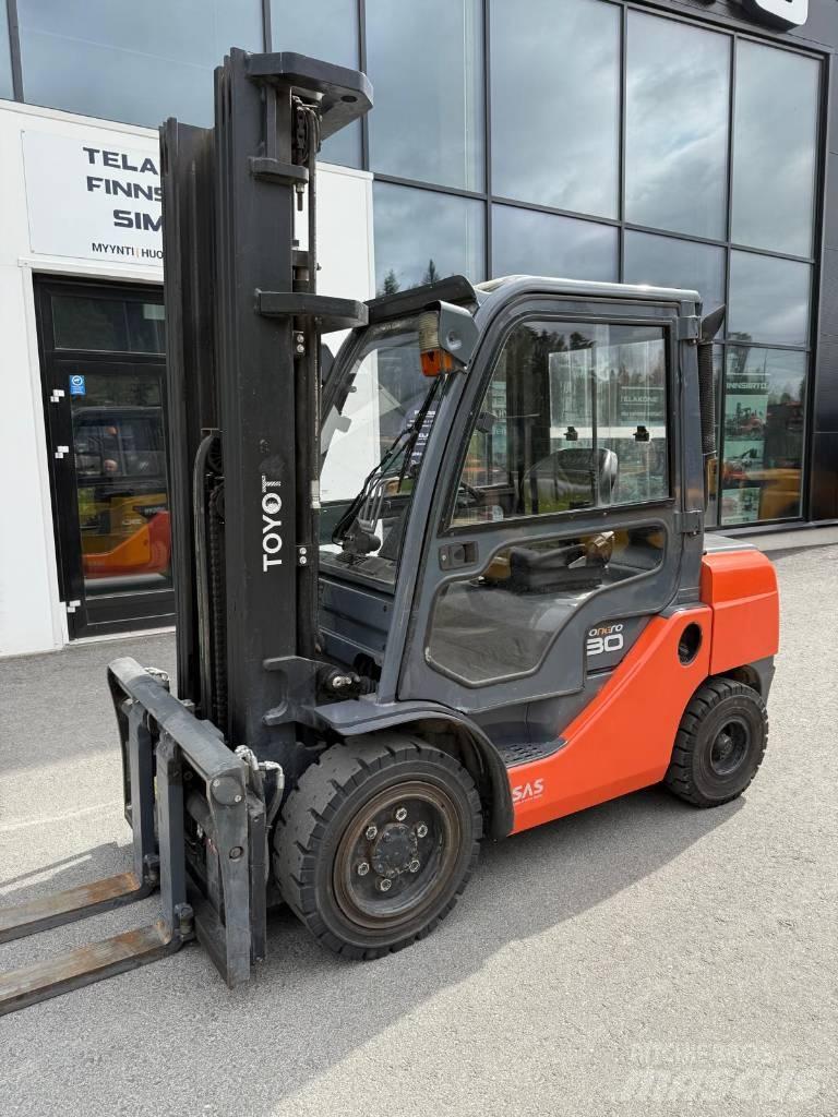 Toyota 02-8 FDF 30 Πετρελαιοκίνητα Κλαρκ