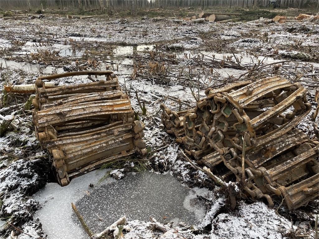 John Deere 1110 G Μεταφορείς ξυλείας