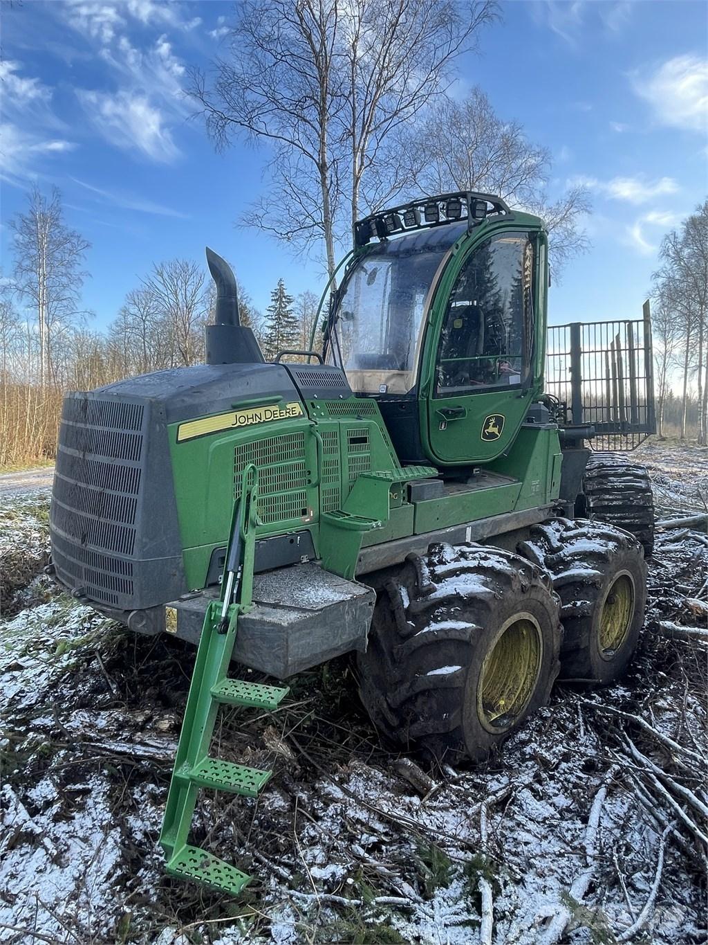 John Deere 1110 G Μεταφορείς ξυλείας