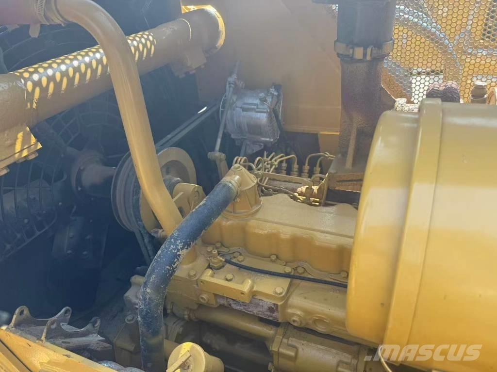 CAT D 6 G Μπουλντόζες με ερπύστριες