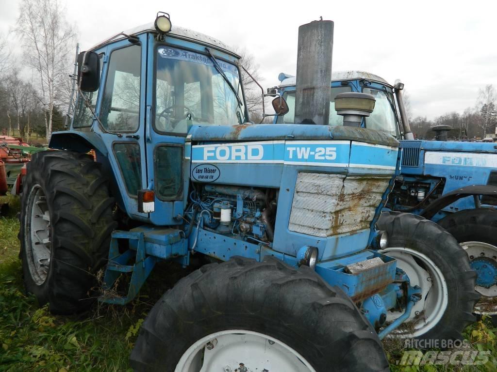 Ford TW 25 Τρακτέρ