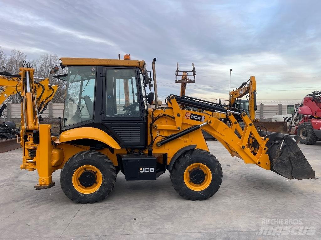 JCB 2 CX Εκσκαφείς Φορτωτές τύπου JCB