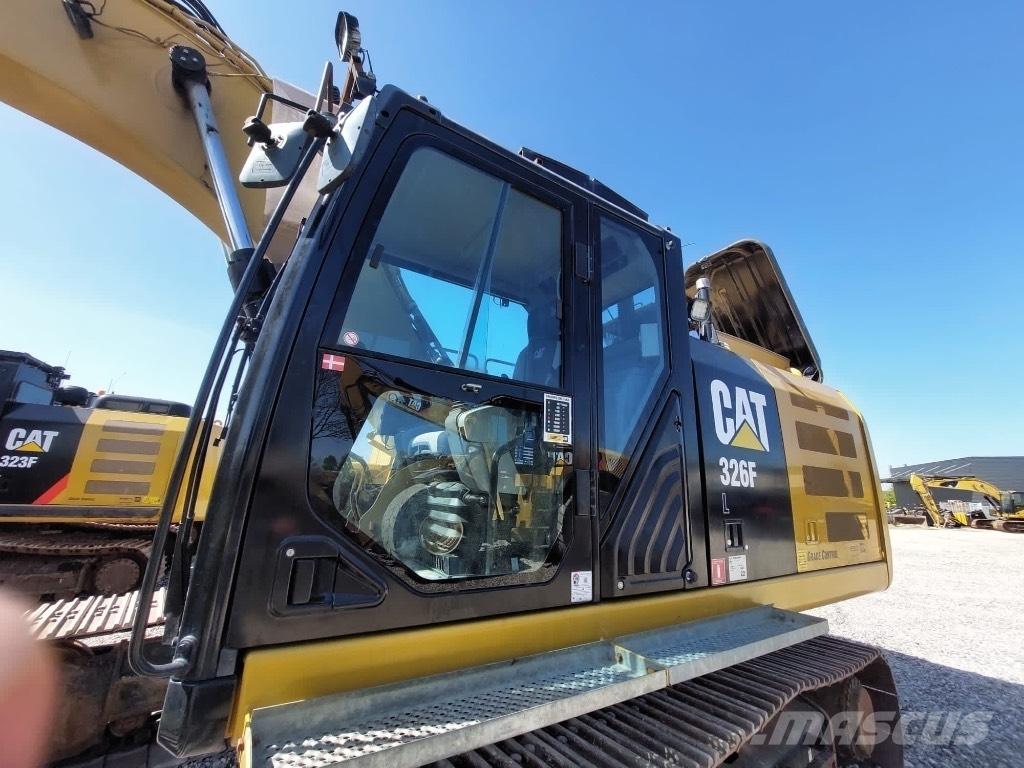 CAT 326 F L Εκσκαφείς με ερπύστριες
