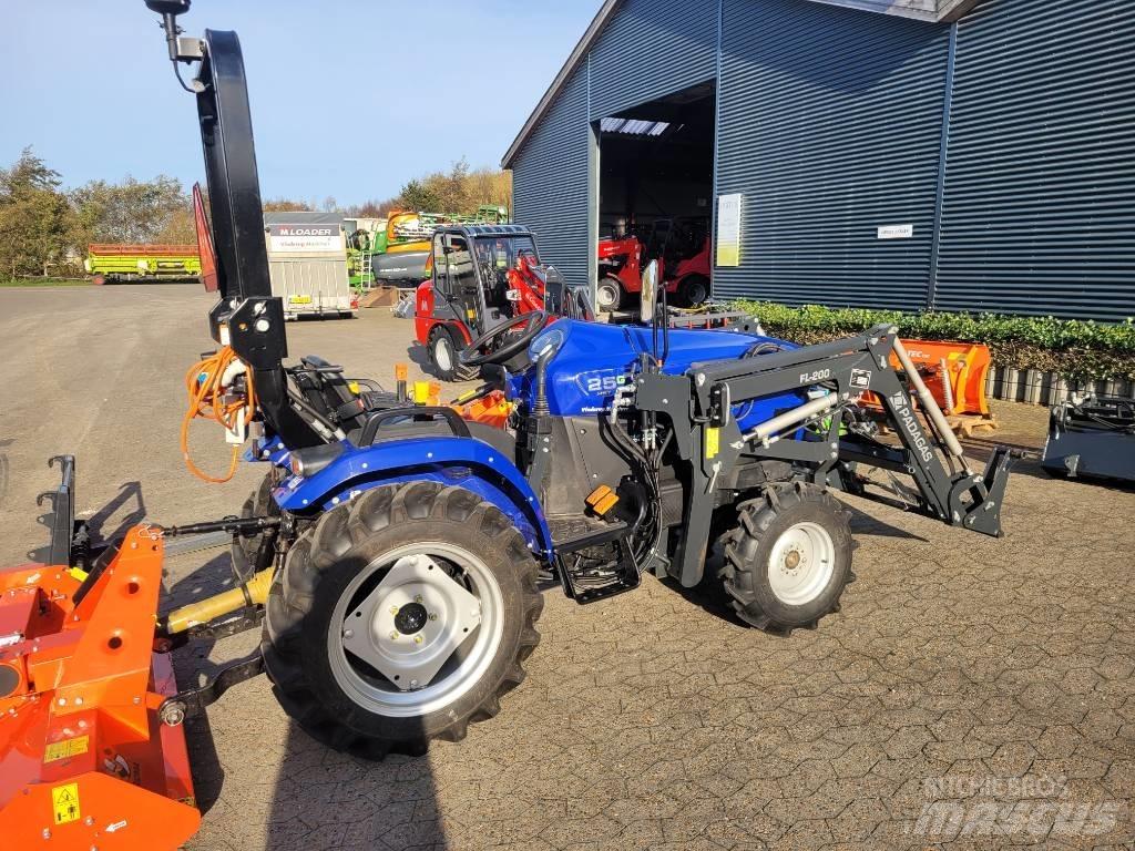 Farmtrac 25 G HST Τρακτέρ μικρών διαστάσεων