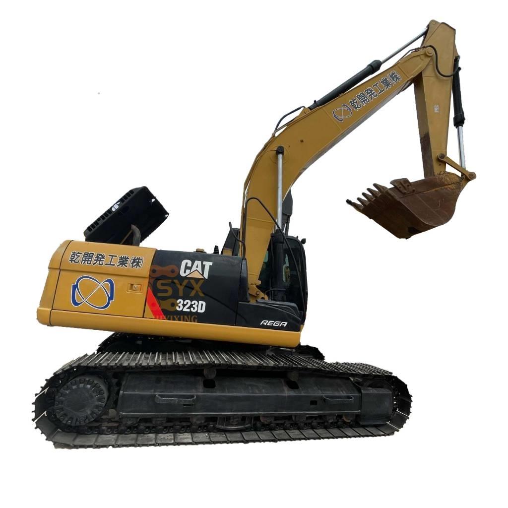CAT 323D Εκσκαφείς με ερπύστριες