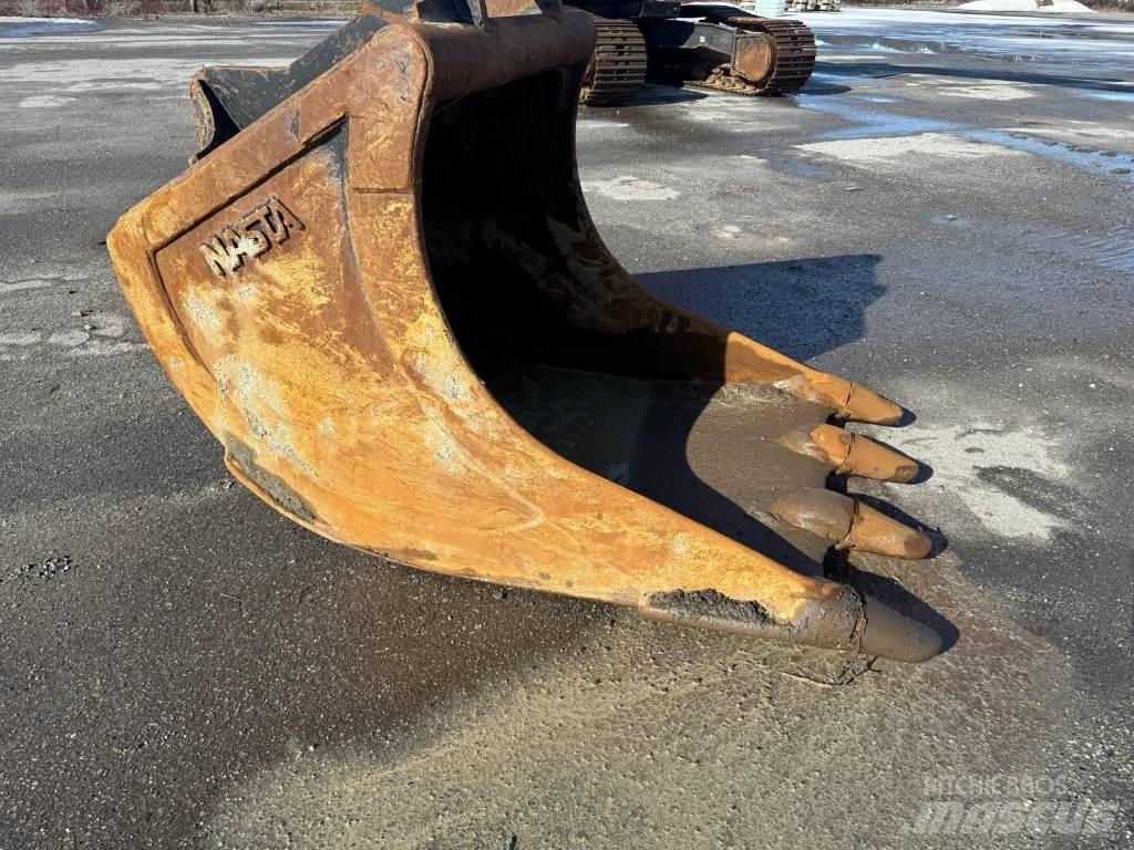 Hitachi ZX 225 US Εκσκαφείς με ερπύστριες