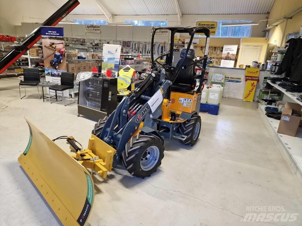 GiANT G1100 Φορτωτές πολλαπλών χρήσεων