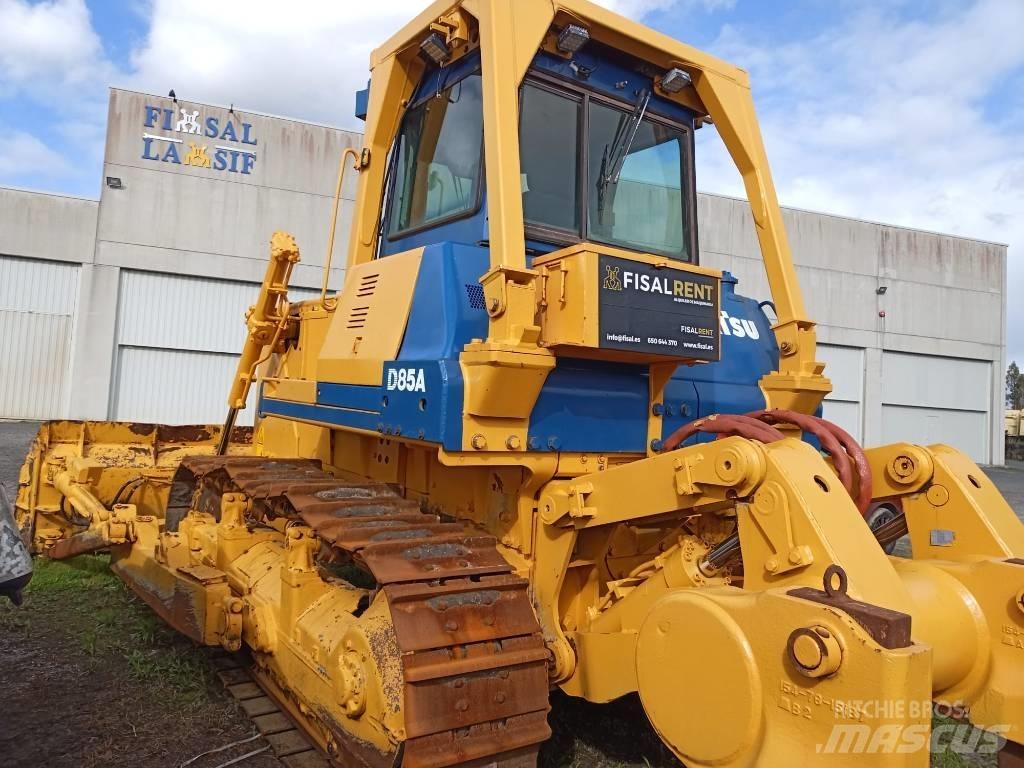 Komatsu D 85 A-21 Μπουλντόζες με ερπύστριες