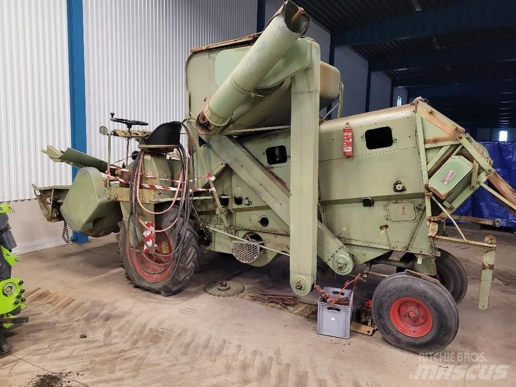 CLAAS Columbus Θεριζοαλωνιστικές μηχανές