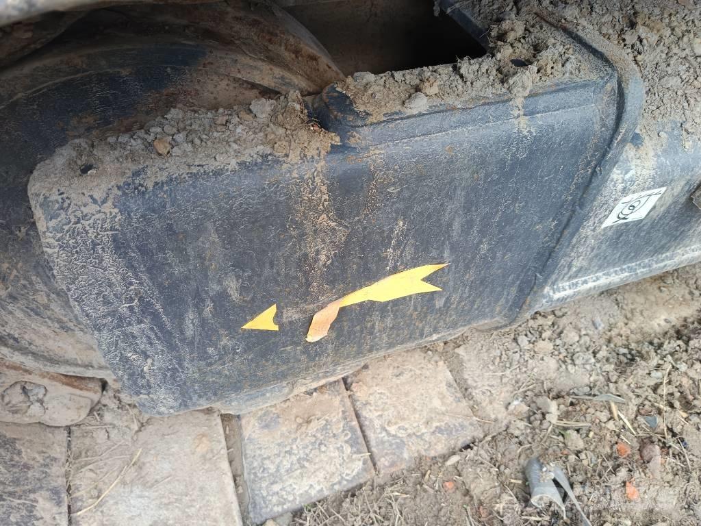 Volvo EC 210 B Εκσκαφείς με ερπύστριες