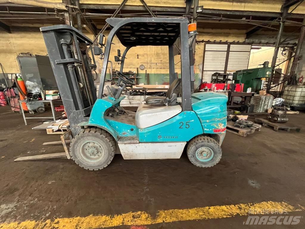 Feeler FD25TCJ Πετρελαιοκίνητα Κλαρκ