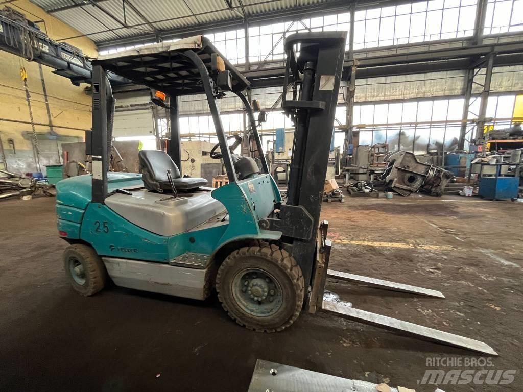 Feeler FD25TCJ Πετρελαιοκίνητα Κλαρκ