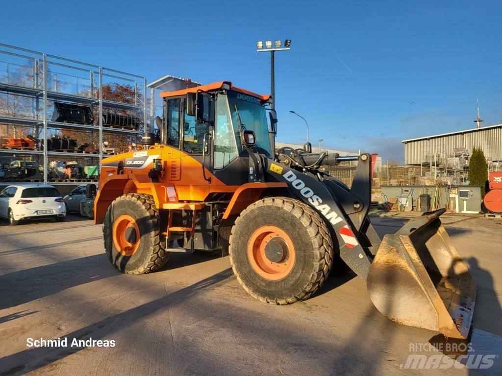 Doosan DL 200-5 Φορτωτές με λάστιχα (Τροχοφόροι)