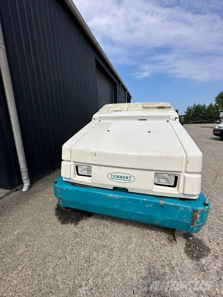 Tennant 8410 Σκούπες