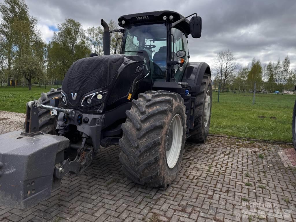 Valtra S 394 Τρακτέρ