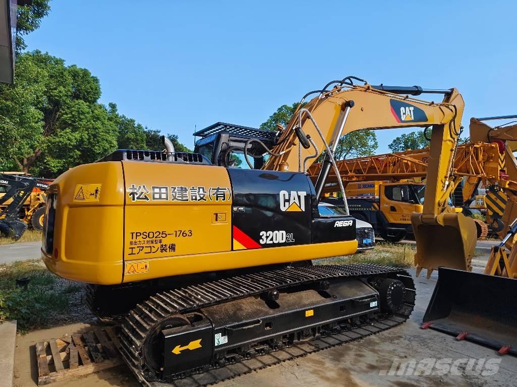 CAT 320 D2 L Εκσκαφείς με ερπύστριες