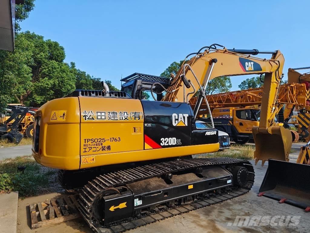 CAT 320 D2 L Εκσκαφείς με ερπύστριες