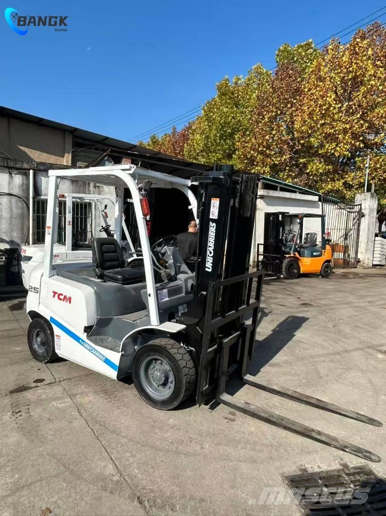 TCM FD25T3C Πετρελαιοκίνητα Κλαρκ