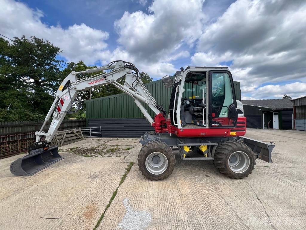 Takeuchi 295w Εκσκαφείς με τροχούς - λάστιχα