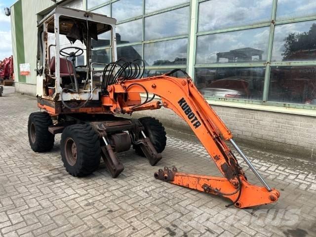 Kubota KH 16- W Εκσκαφείς με τροχούς - λάστιχα