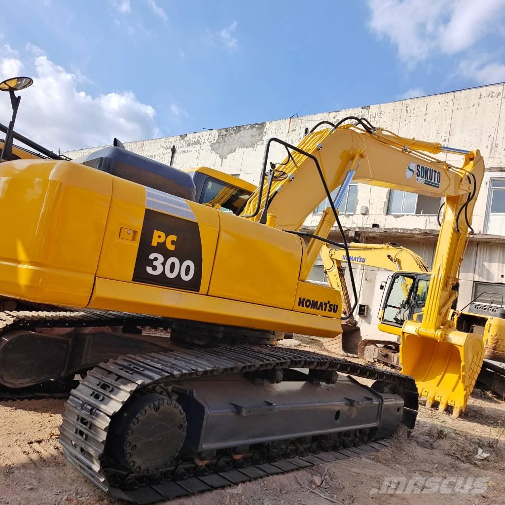 Komatsu PC 300 Εκσκαφείς με ερπύστριες