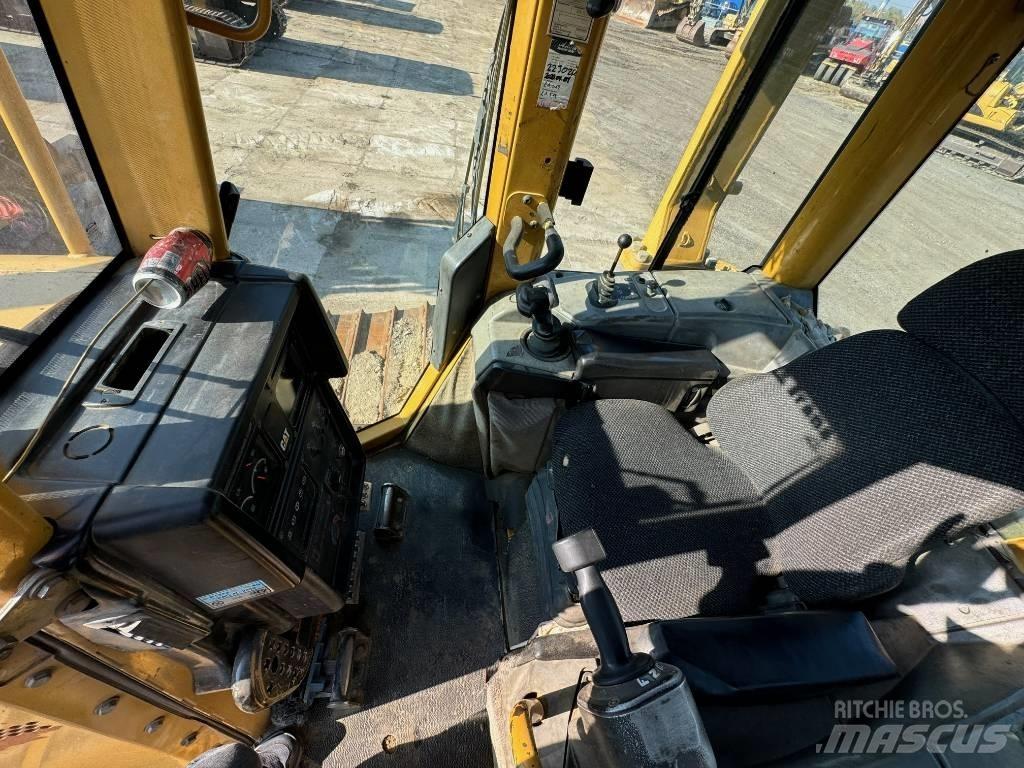 CAT D 6 N LGP Μπουλντόζες με ερπύστριες