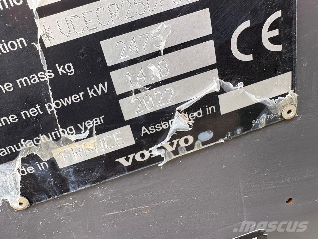 Volvo ECR 25 D Εκσκαφάκι (διαβολάκι) < 7t