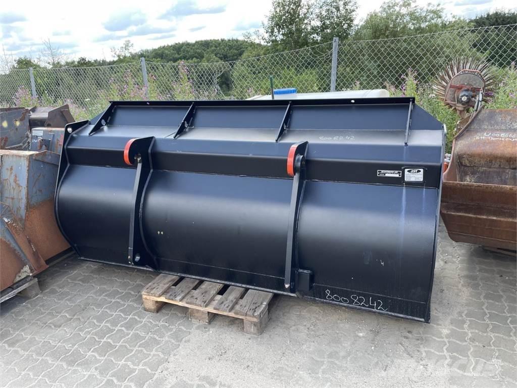 JST Læsseskovl, JST Κουβάδες