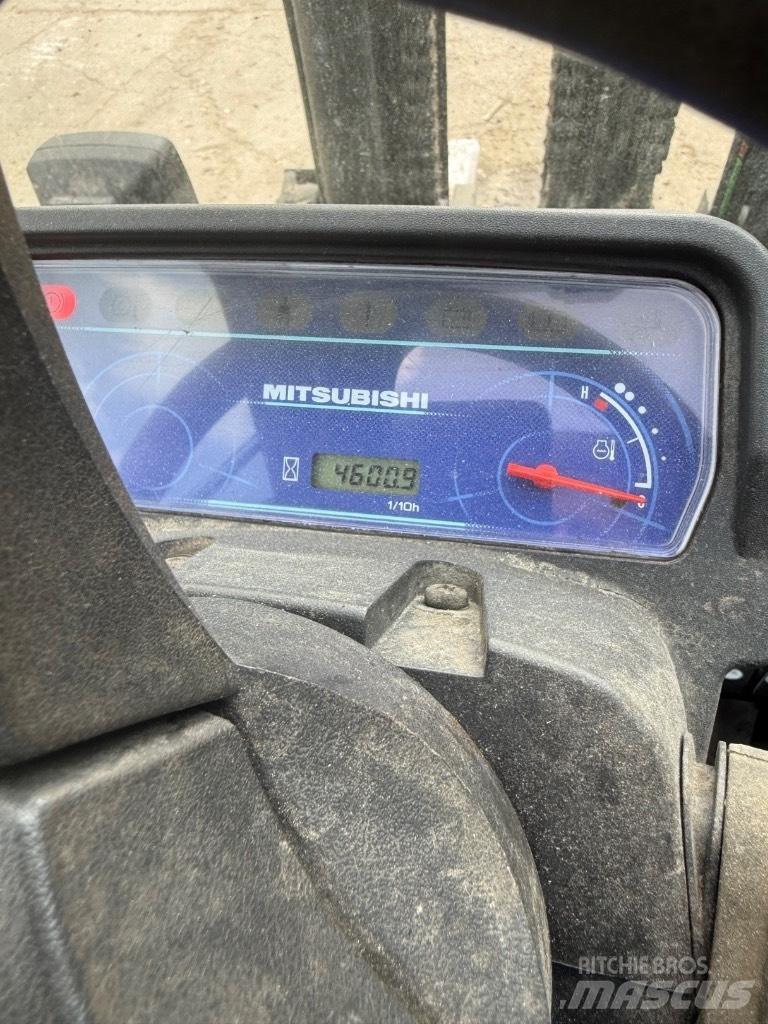 Mitsubishi FG 30 Περονοφόρα ανυψωτικά κλαρκ με φυσικό αέριο LPG