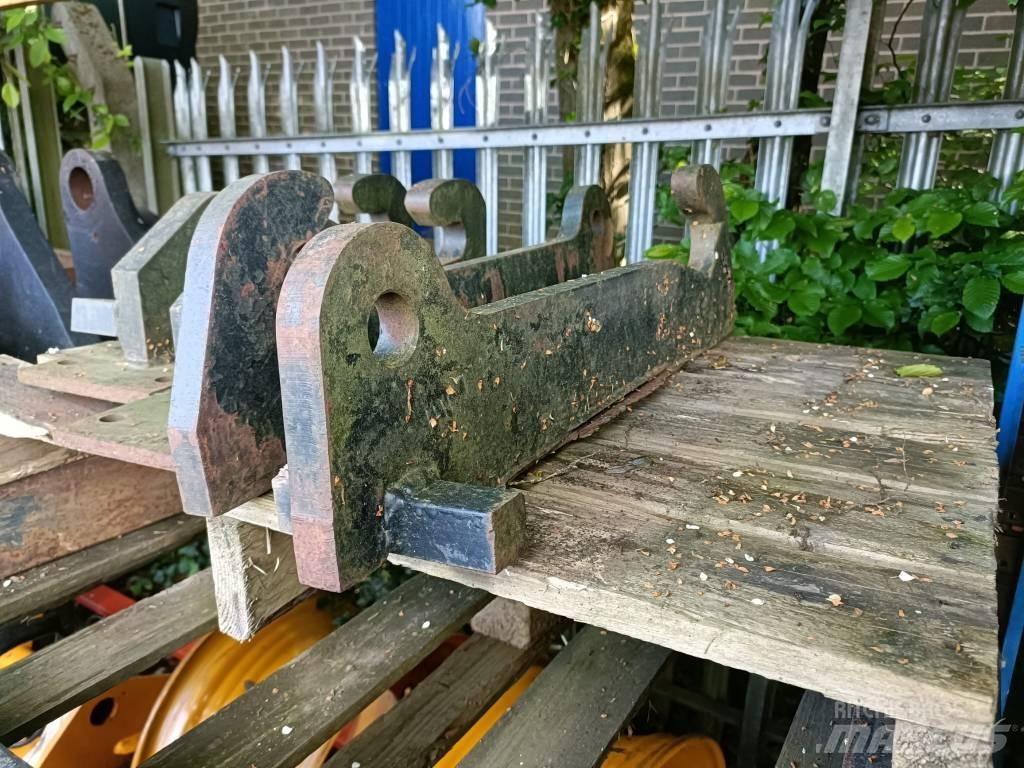 JCB WELD ON BRACKETS Άλλες μηχανές φόρτωσης και σκαψίματος και εξαρτήματα