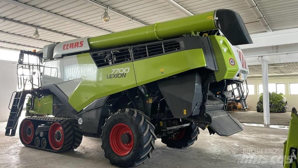 CLAAS LEXION 7700 TT Θεριζοαλωνιστικές μηχανές