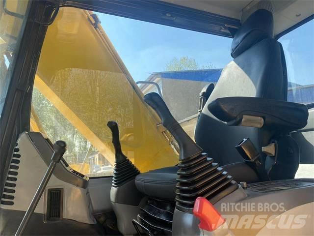 Komatsu PC160-7 Εκσκαφείς με ερπύστριες