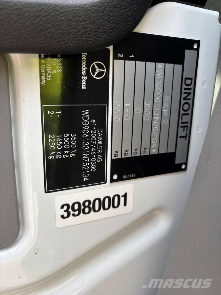 Dino 230 VT Εναέριες πλατφόρμες τοποθετημένες σε φορτηγό