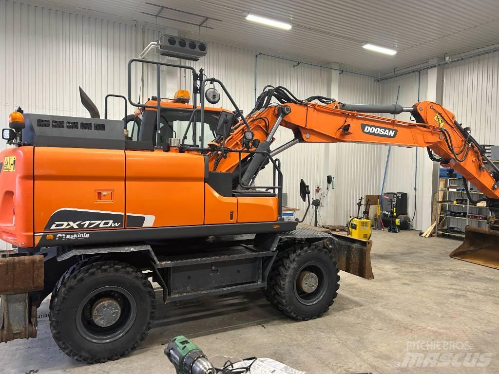 Doosan DX170W-5 Εκσκαφείς με τροχούς - λάστιχα