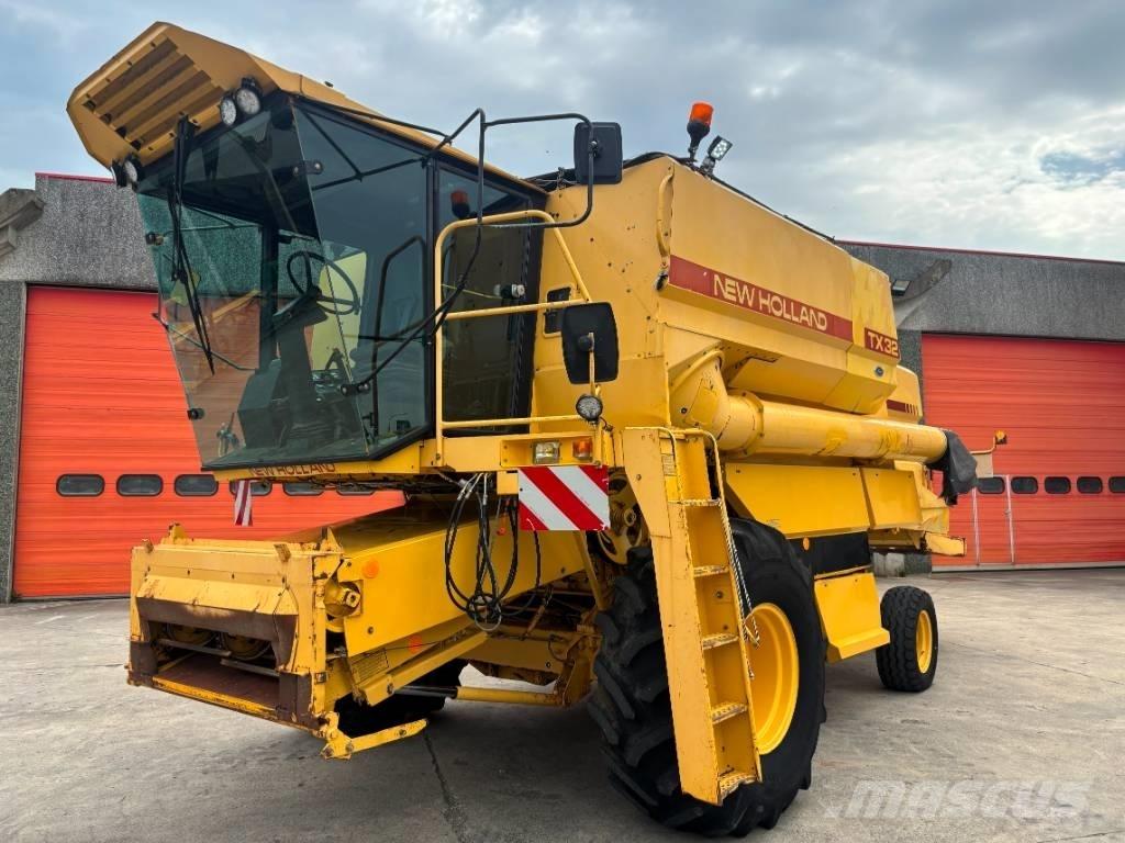 New Holland TX 32 Θεριζοαλωνιστικές μηχανές