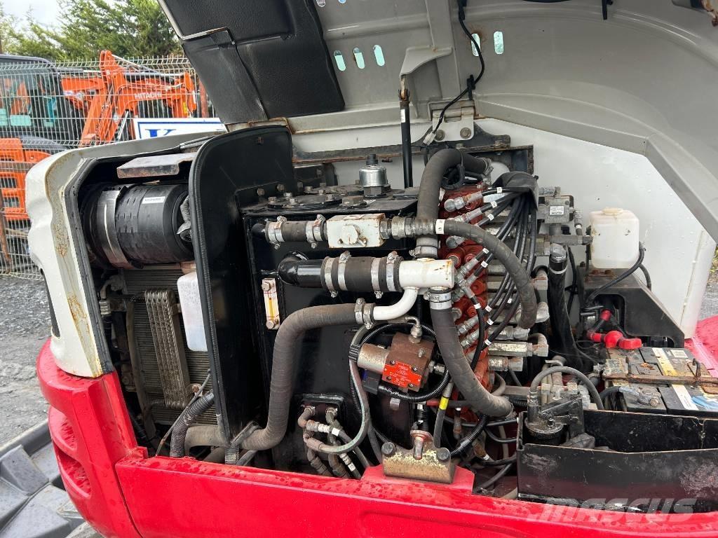 Takeuchi TB 260 Εκσκαφάκι (διαβολάκι) < 7t