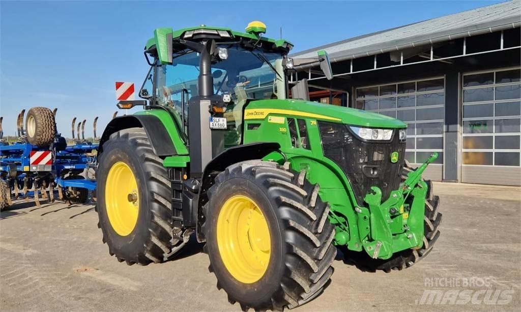 John Deere 7R 330 Τρακτέρ