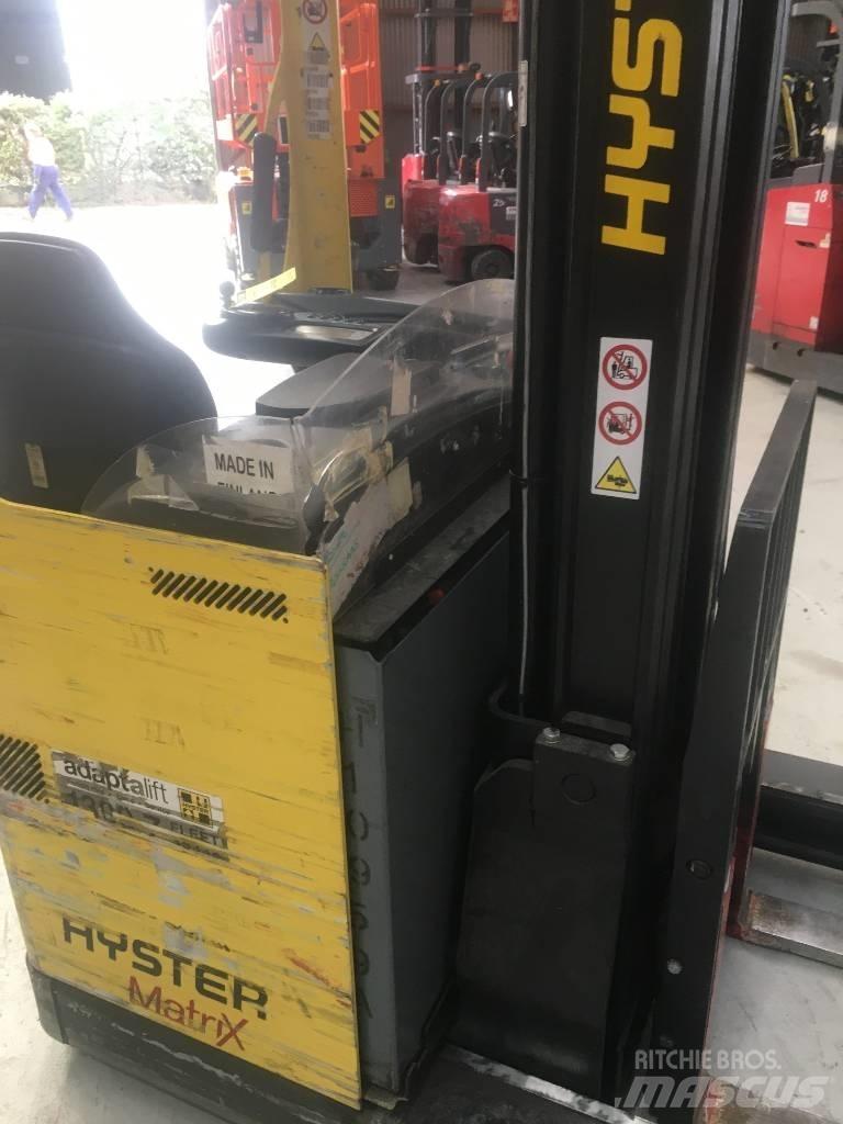 Hyster R1.6 Ανυψωτικά στενών δρόμων