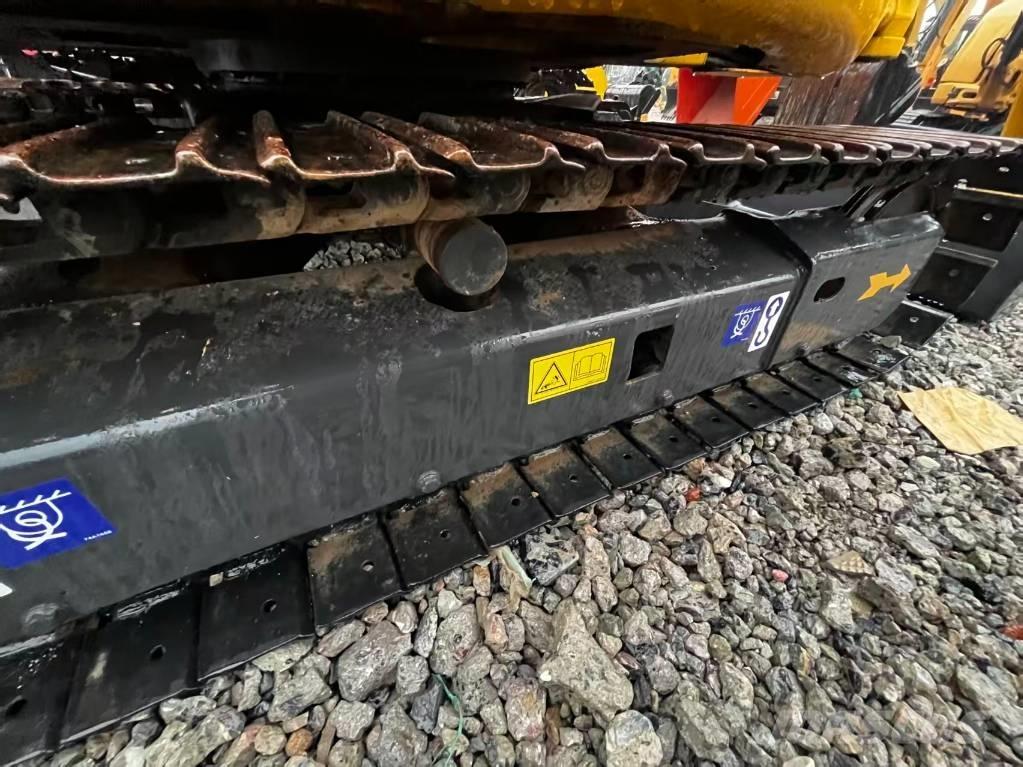 Komatsu PC 35 MR Εκσκαφάκι (διαβολάκι) < 7t