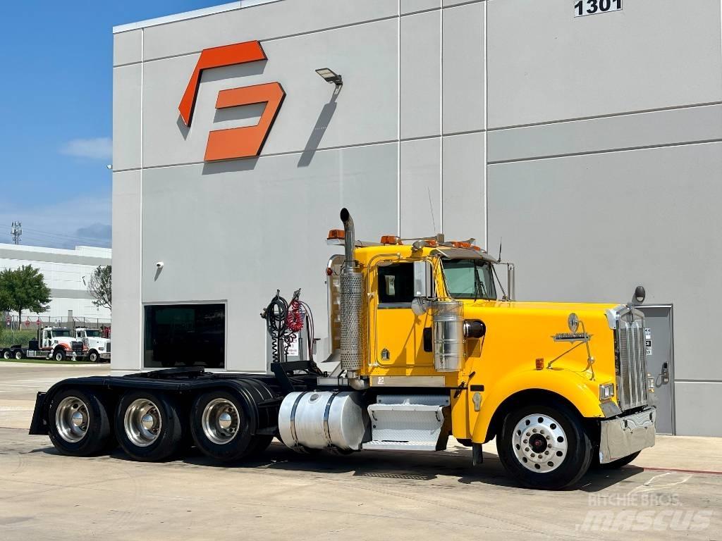 Kenworth W 900 Τράκτορες