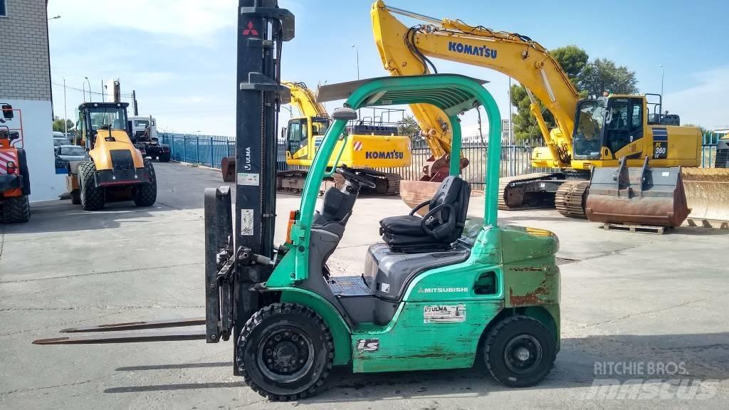 Mitsubishi FD 25 N Πετρελαιοκίνητα Κλαρκ