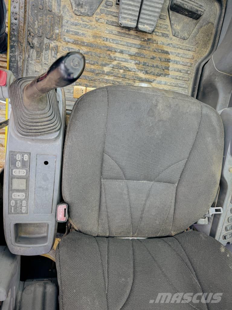 Komatsu PC 300 LC-7 Εκσκαφείς με ερπύστριες