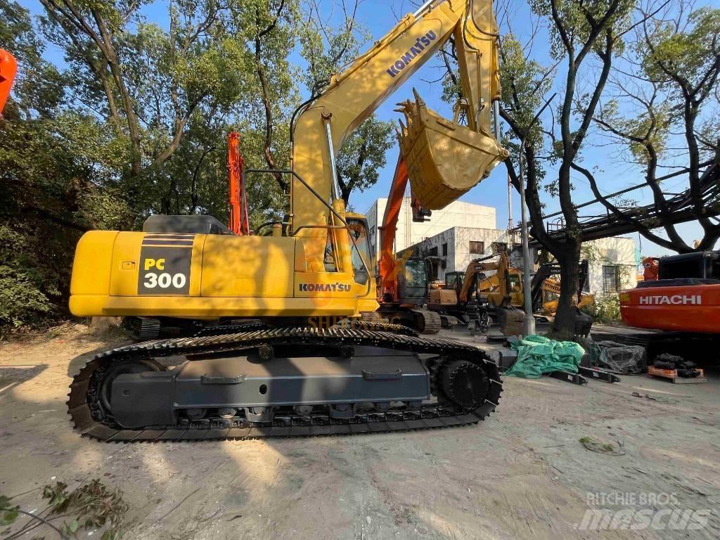 Komatsu PC 300 Εκσκαφείς με ερπύστριες