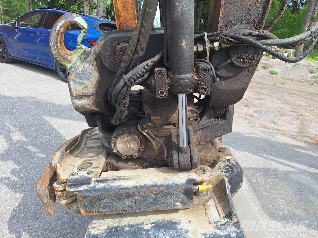 JCB JZ 140 LC Εκσκαφείς με ερπύστριες