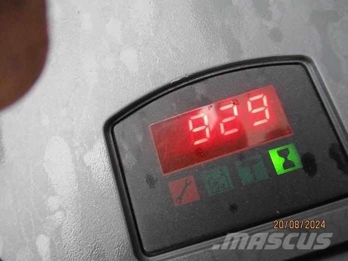 BT LWE 160 Χειροκίνητο περονοφόρο ανυψωτικό
