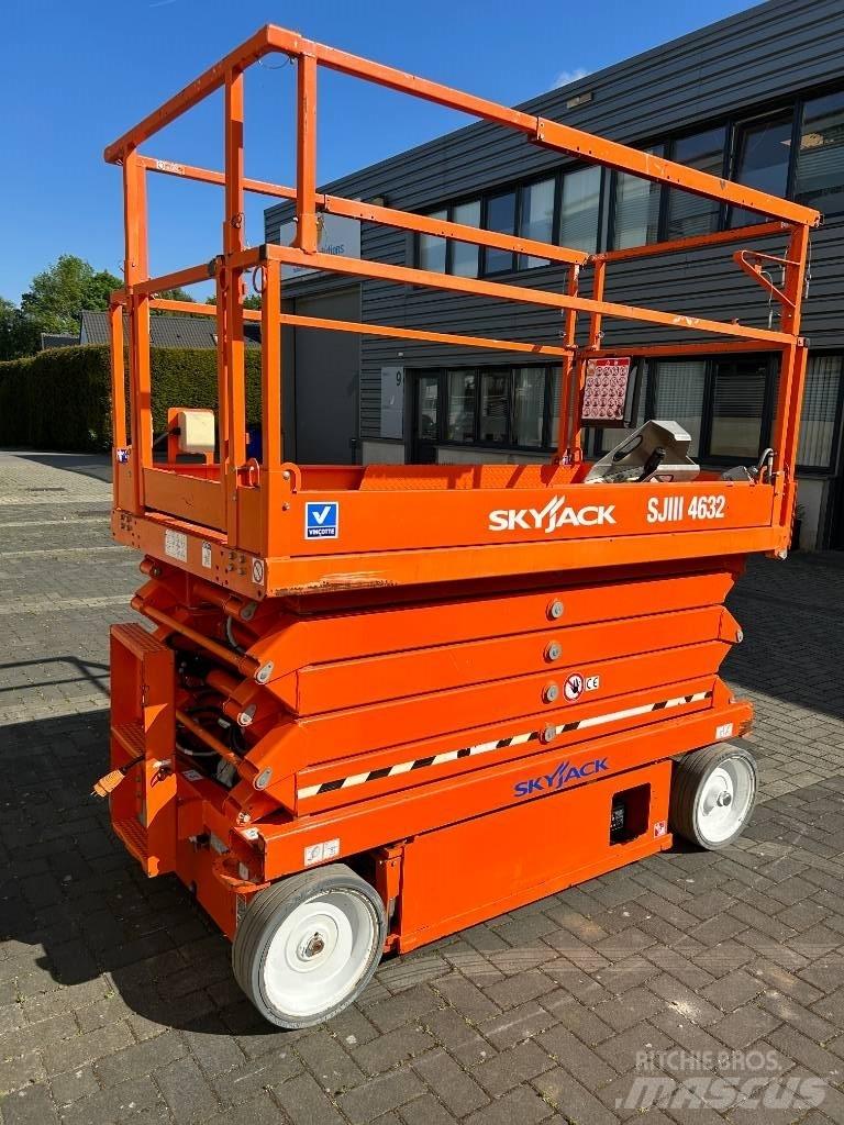 SkyJack SJ III 4632 Ανυψωτήρες ψαλιδωτής άρθρωσης