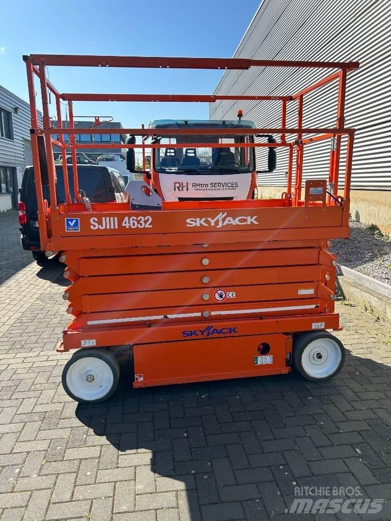 SkyJack SJ III 4632 Ανυψωτήρες ψαλιδωτής άρθρωσης