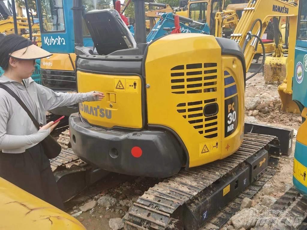 Komatsu PC 30 Εκσκαφάκι (διαβολάκι) < 7t
