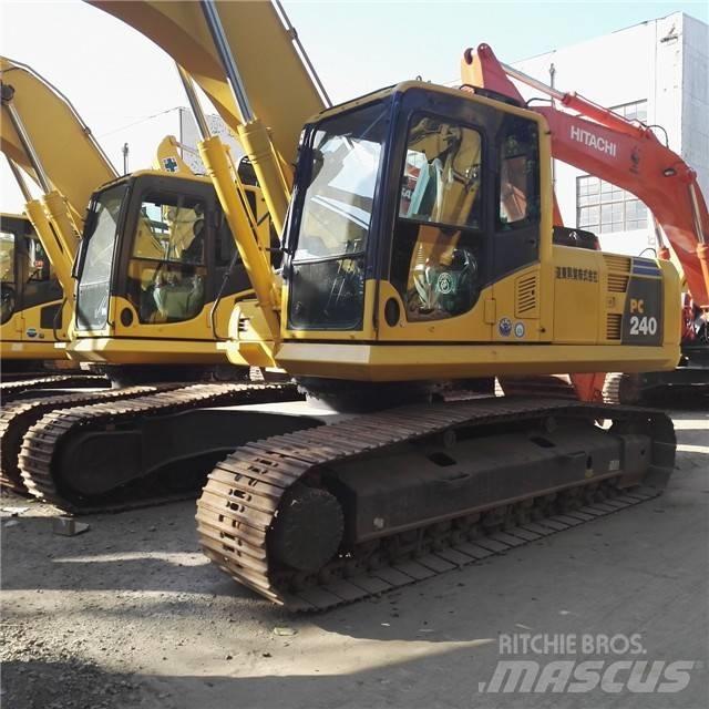 Komatsu PC 240 Εκσκαφείς με ερπύστριες