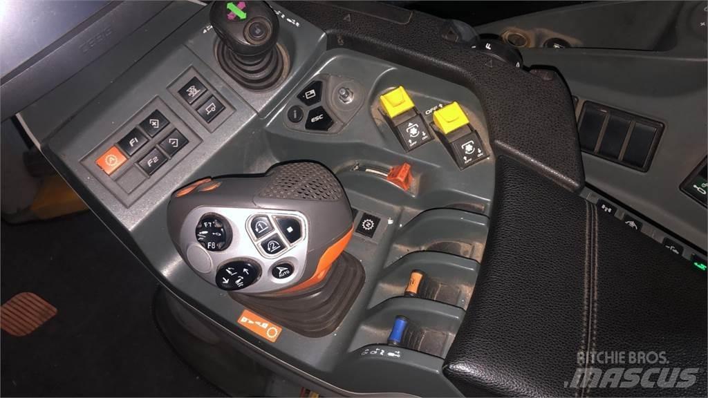 CLAAS AXION 810 Τρακτέρ